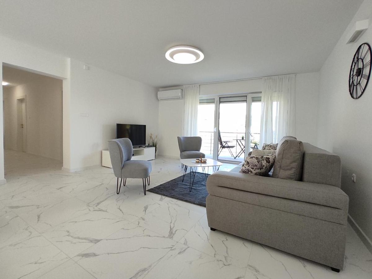 Apartments With A Parking Space Rijeka - 18146 מראה חיצוני תמונה