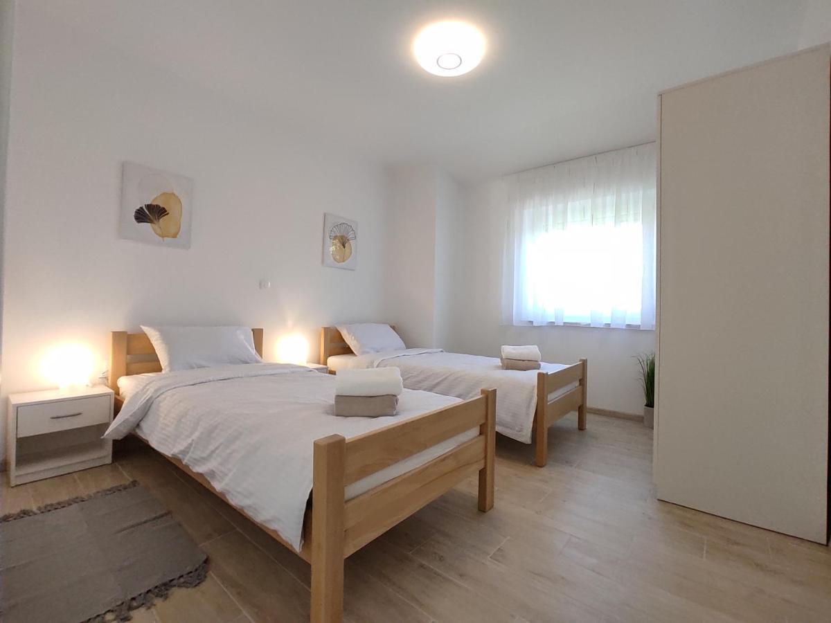 Apartments With A Parking Space Rijeka - 18146 מראה חיצוני תמונה