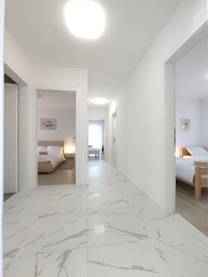 Apartments With A Parking Space Rijeka - 18146 מראה חיצוני תמונה