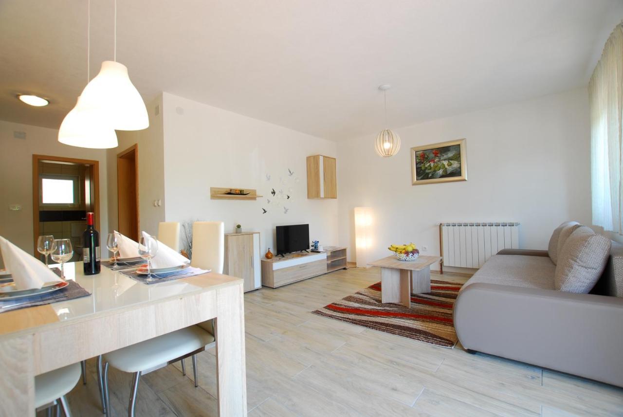 Apartments With A Parking Space Rijeka - 18146 מראה חיצוני תמונה